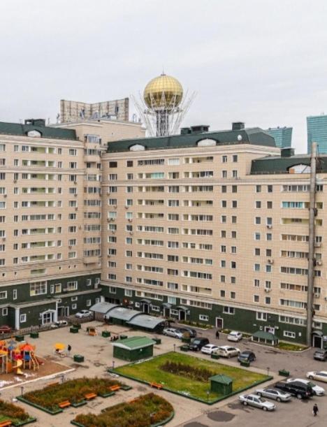 25 Вид На Байтерек Для 1-4 Человек С Кроватью И Раскладным Диваном Astana Buitenkant foto